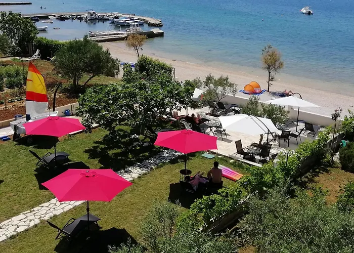 Apartments Adria