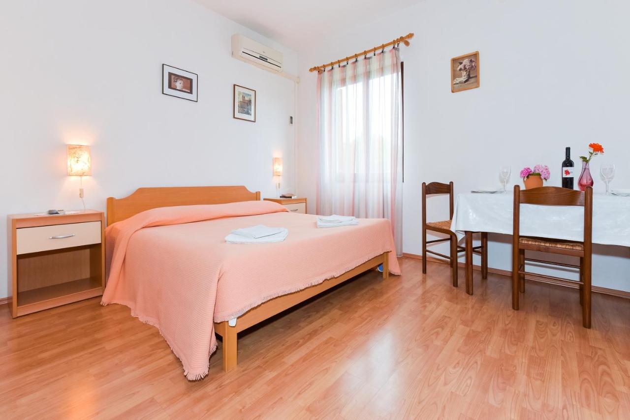 Adria Biograd Na Moru