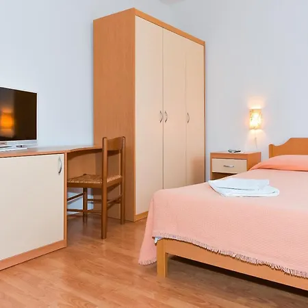 Apartments Adria Biograd Na Moru Room photo