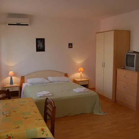 Apartments Adria Biograd Na Moru Room photo