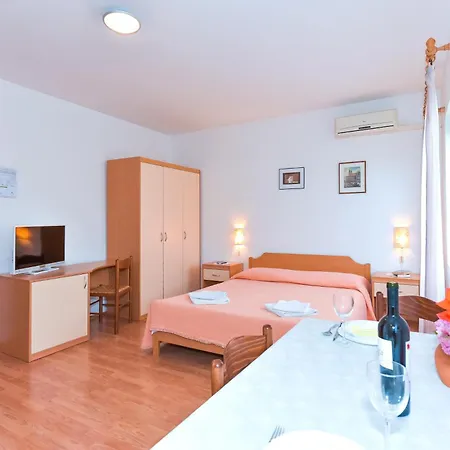 Apartments Adria Biograd Na Moru Room photo